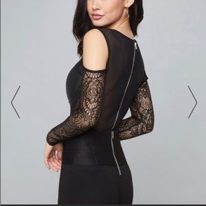 Bebe NWT black Brooke lace/faux leather blocked cold shoulder bodysuit sz XS
